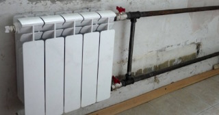 Установка биметаллических радиаторов отопления в квартире в Киржаче - от 2038 руб.